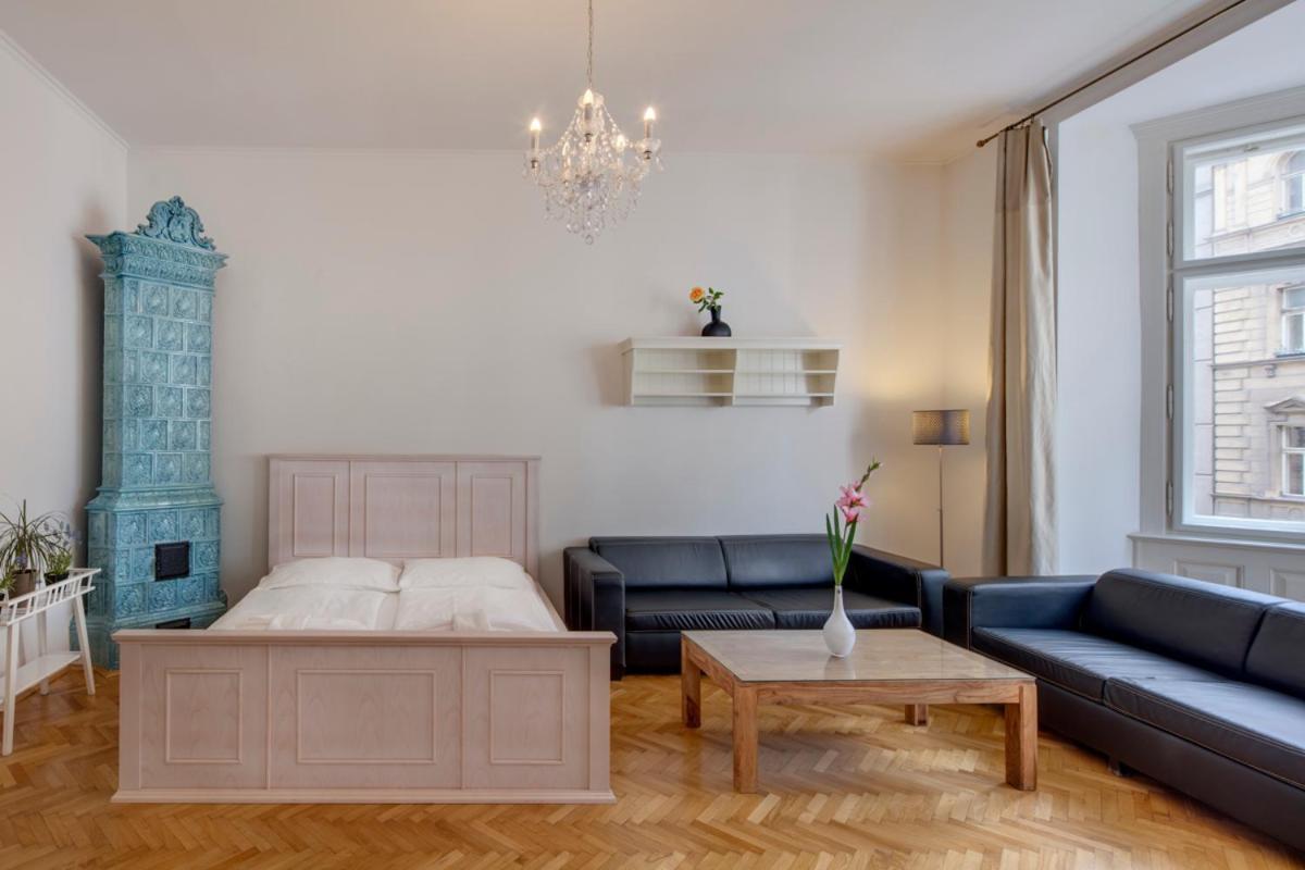 Kaprova - Old Town Apartments براغ المظهر الخارجي الصورة